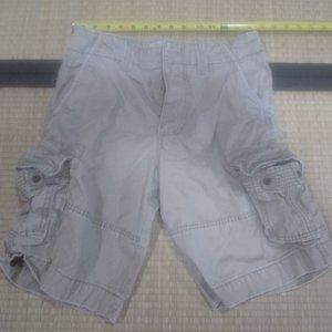 Mossimo Supply Co Cargo Shorts (size 30 waist) - brown